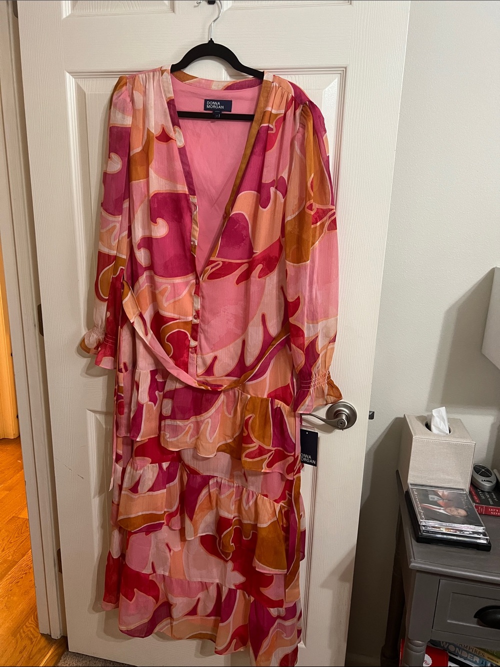 Donna Morgan Pink & Orange Abstract Print Tiered V-Neck Midi Dress